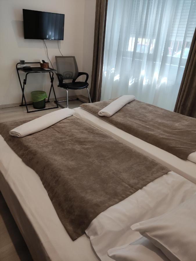 Mokka Apartman Сегед Экстерьер фото