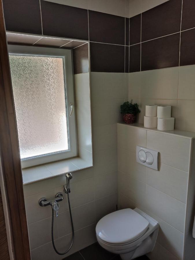 Mokka Apartman Сегед Экстерьер фото