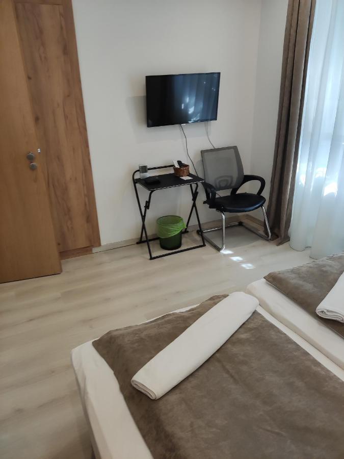Mokka Apartman Сегед Экстерьер фото
